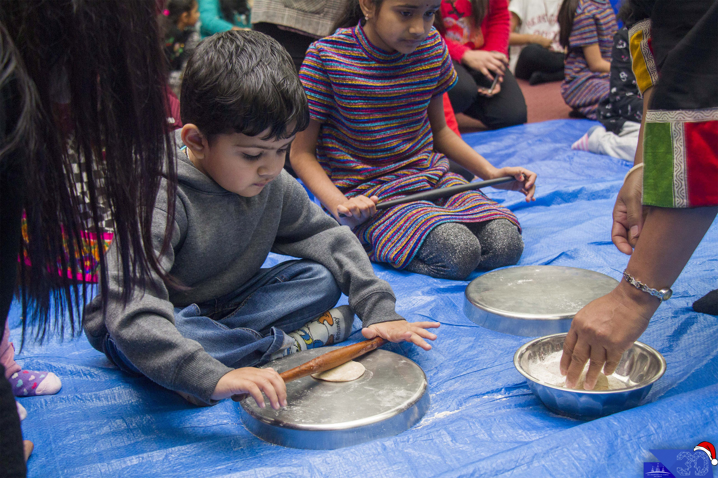 ©1987-2017 SKS Swaminarayan Temple East London